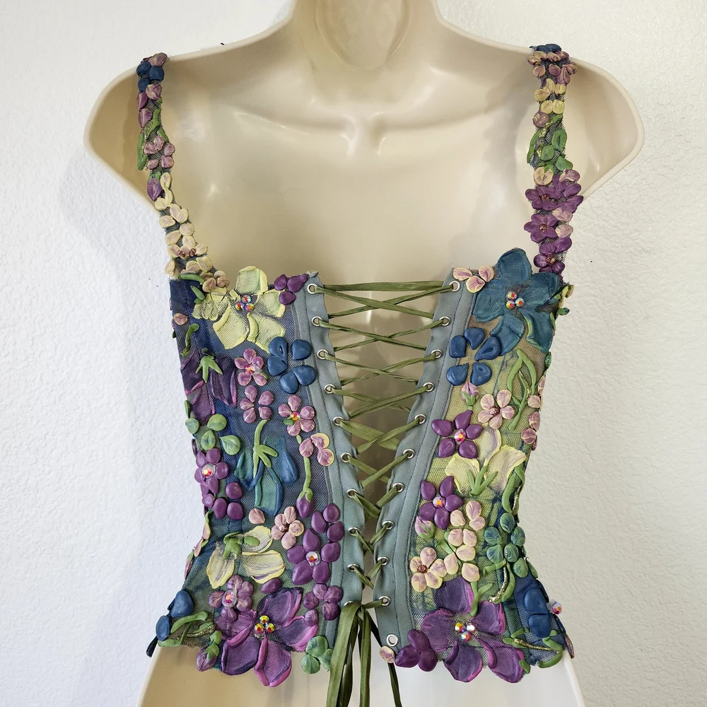Ema Savahl 'Couture' Line Floral Embroidered Red Carpet Corset Top - Picture 13 of 14